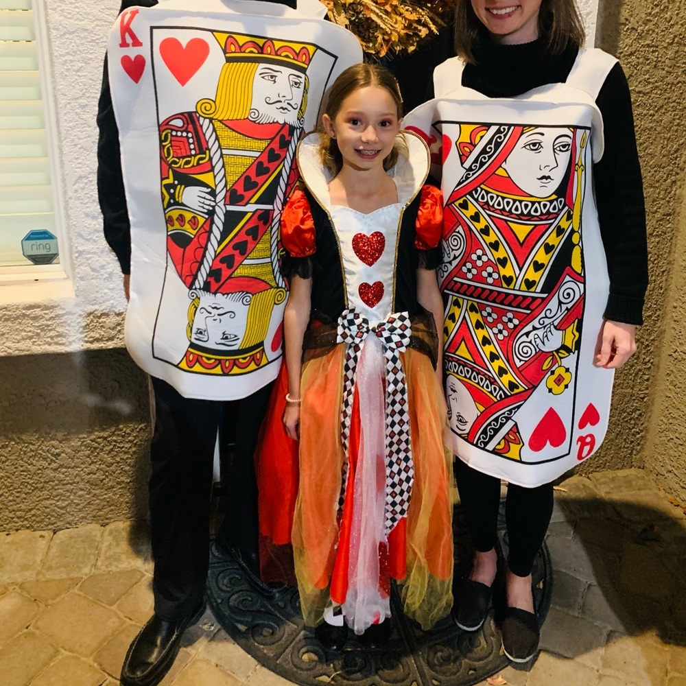 queen of hearts Halloween costume parent cards